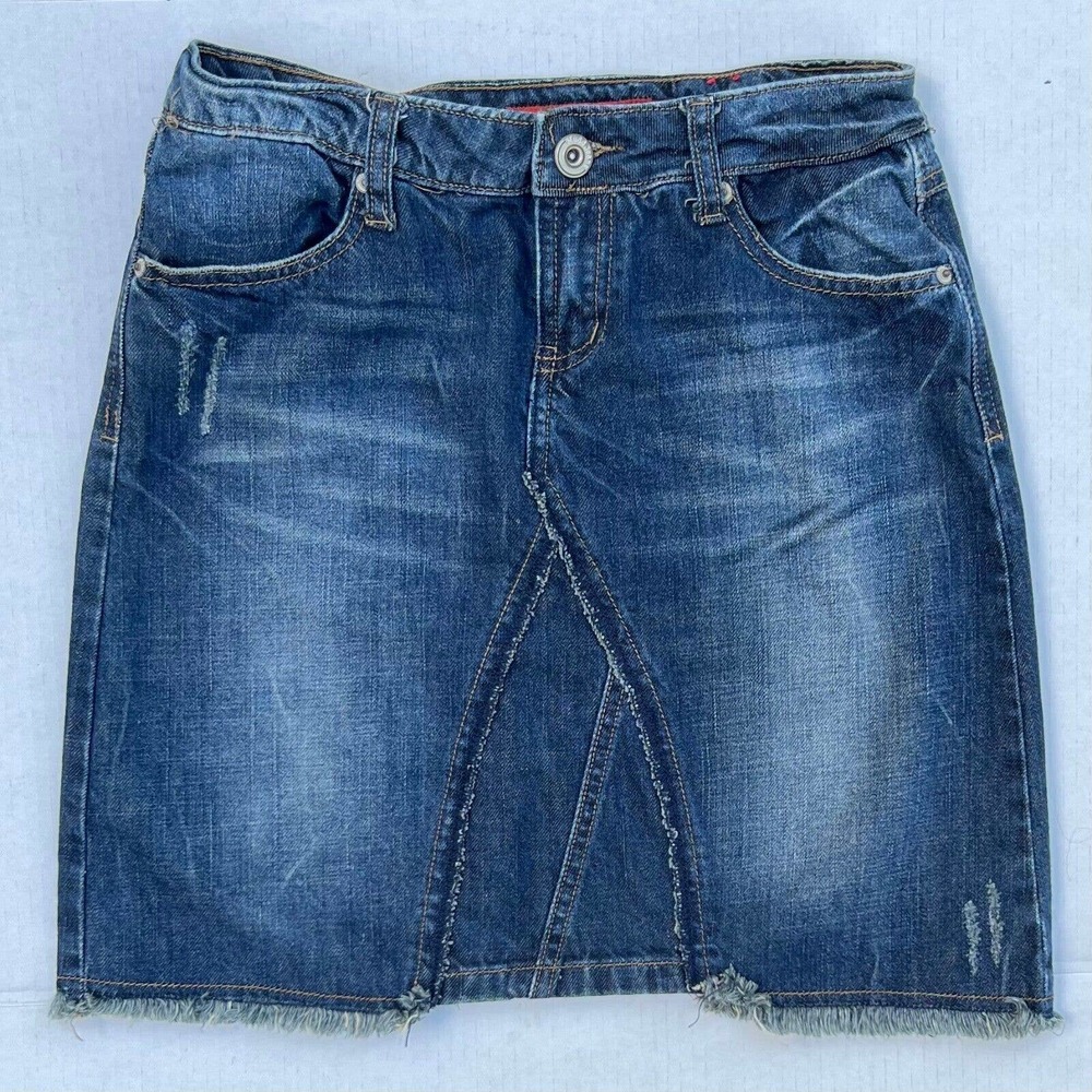 Mudd Jeans Junior's Y2k Dark Wash Distressed Raw Hem Denim Mini Skirt Sz 7